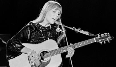 online singing, skype singing, zoom singing, factime singing, learn to sing online, Joni Mitchelle, Singing Lessons, London, South London, Brixton, SW, SE, Learn to sing, Vocal coach, x factor